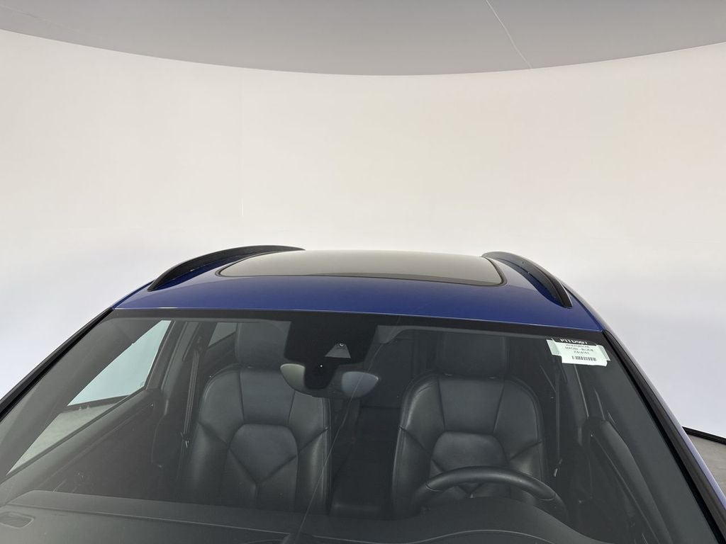 2018 Porsche Macan Sport Edition