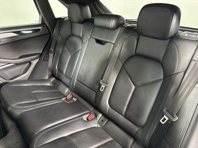 2018 Porsche Macan Sport Edition