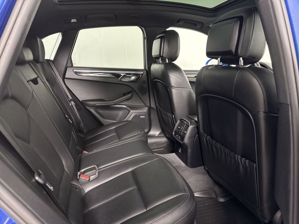 2018 Porsche Macan Sport Edition