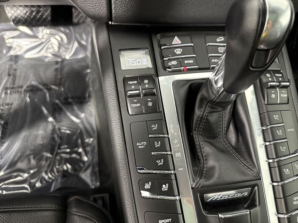 2018 Porsche Macan Sport Edition