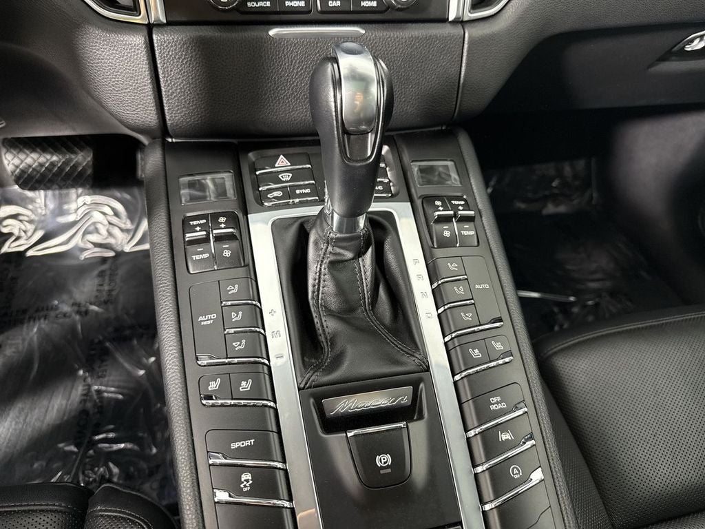 2018 Porsche Macan Sport Edition