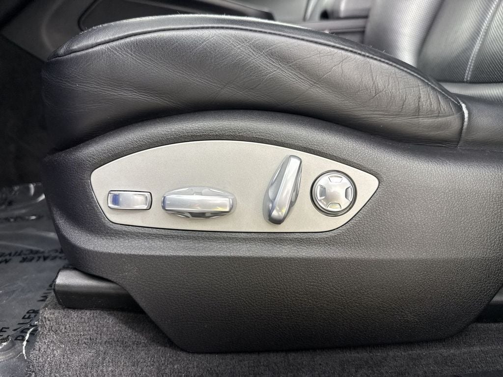 2018 Porsche Macan Sport Edition