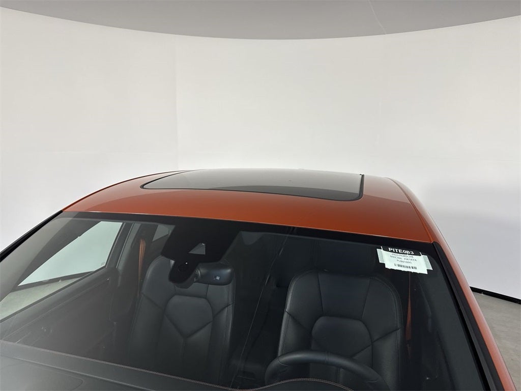 2023 Porsche Macan T