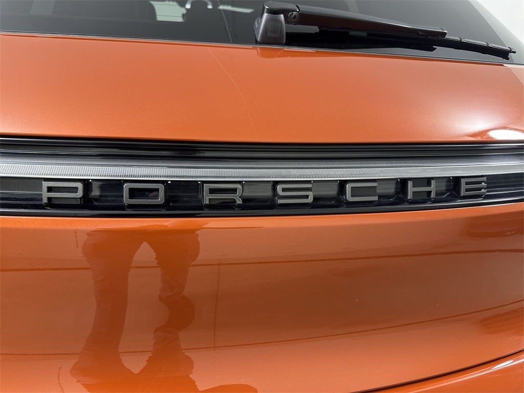 2023 Porsche Macan T