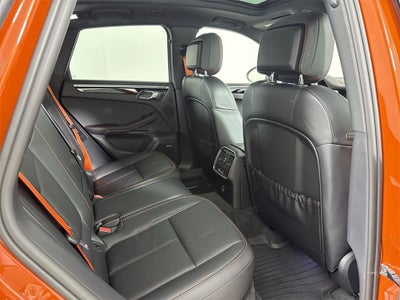 2023 Porsche Macan T