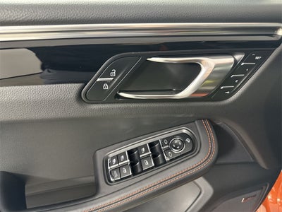 2023 Porsche Macan T