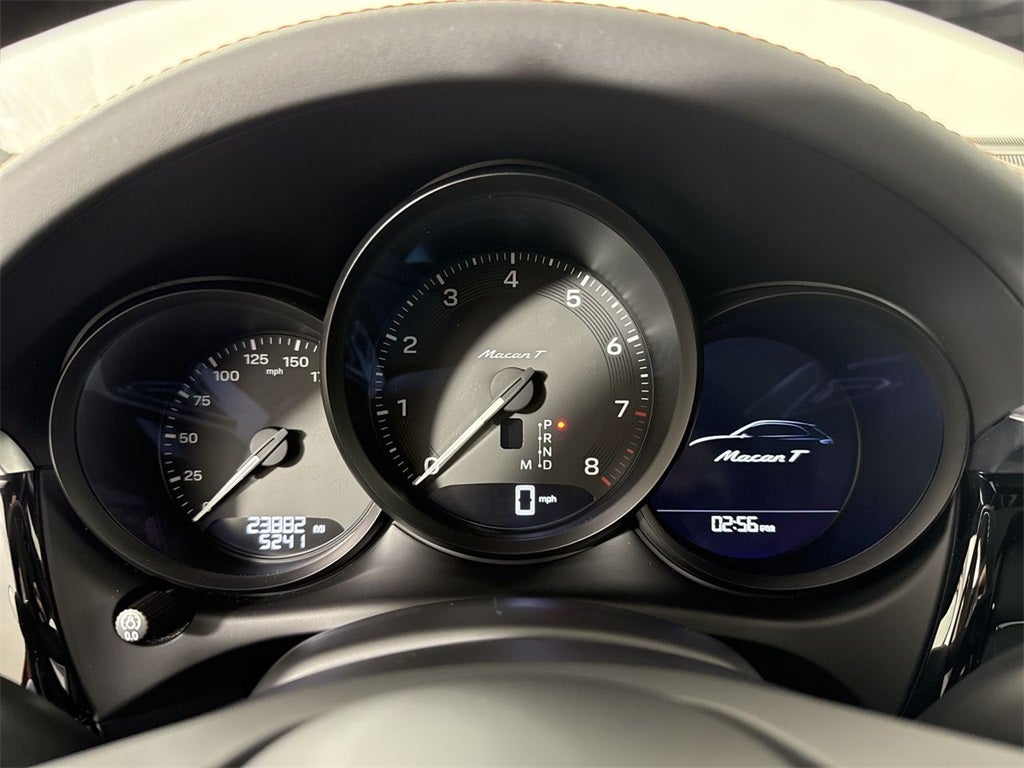 2023 Porsche Macan T