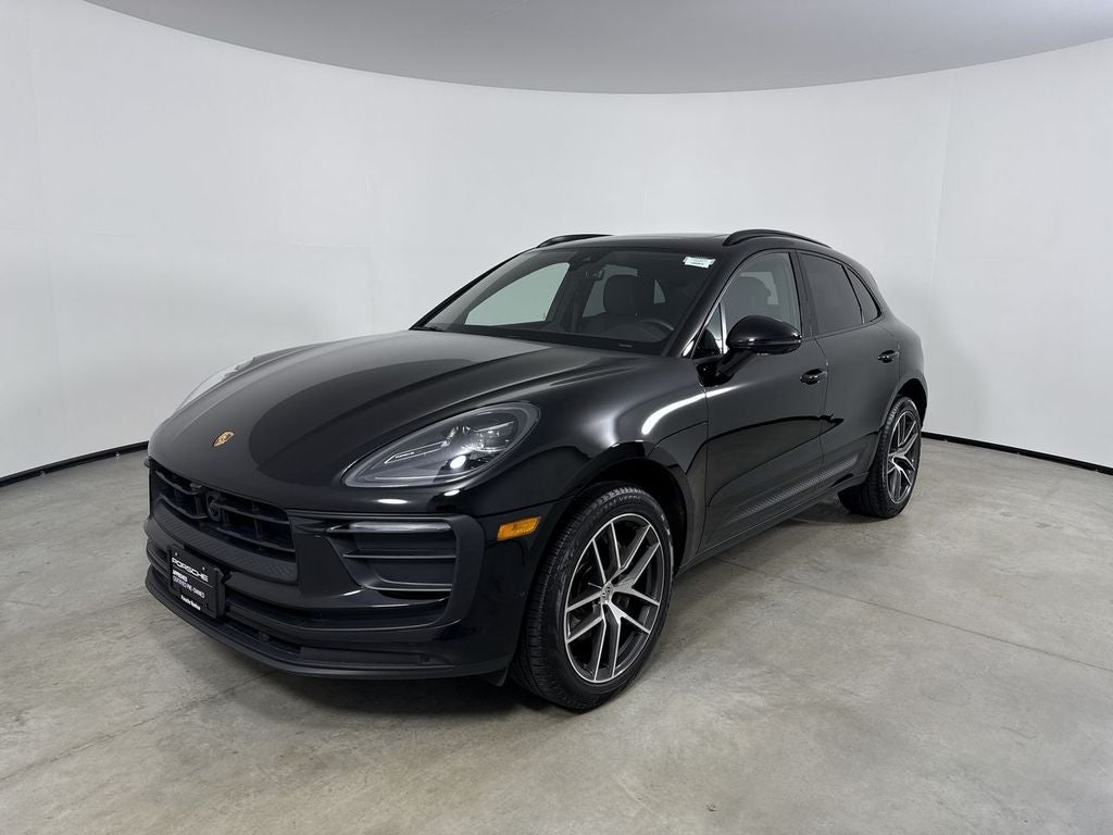 2024 Porsche Macan AWD