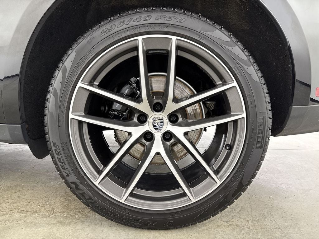 2024 Porsche Macan AWD