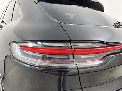2024 Porsche Macan AWD