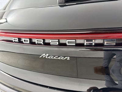 2024 Porsche Macan AWD