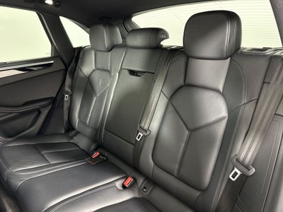 2024 Porsche Macan AWD