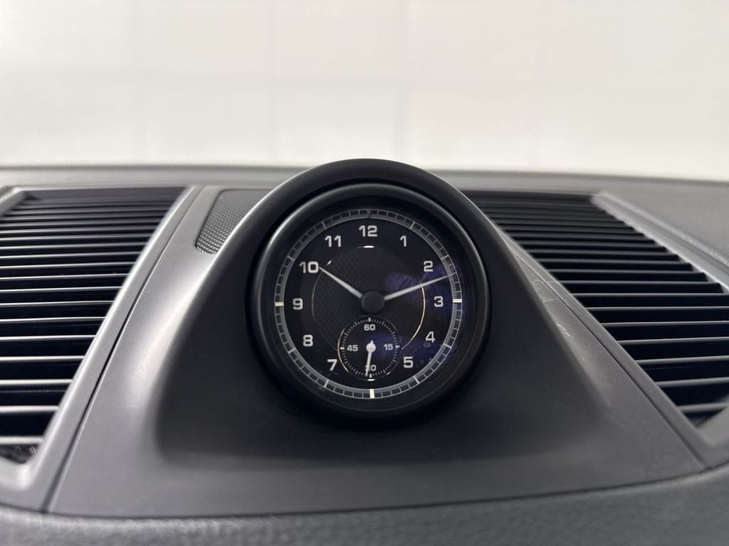 2024 Porsche Macan AWD