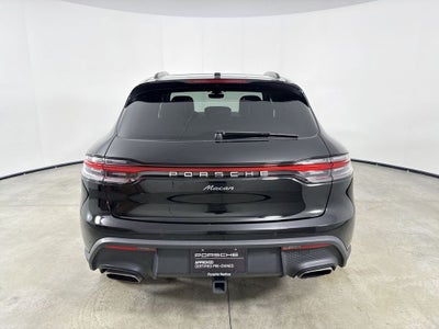 2024 Porsche Macan AWD