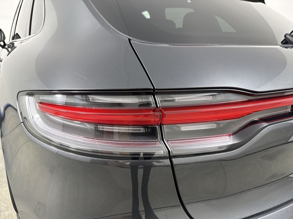 2024 Porsche Macan T