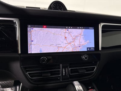 2024 Porsche Macan T