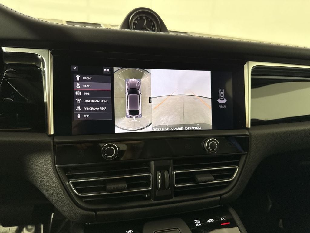 2024 Porsche Macan T