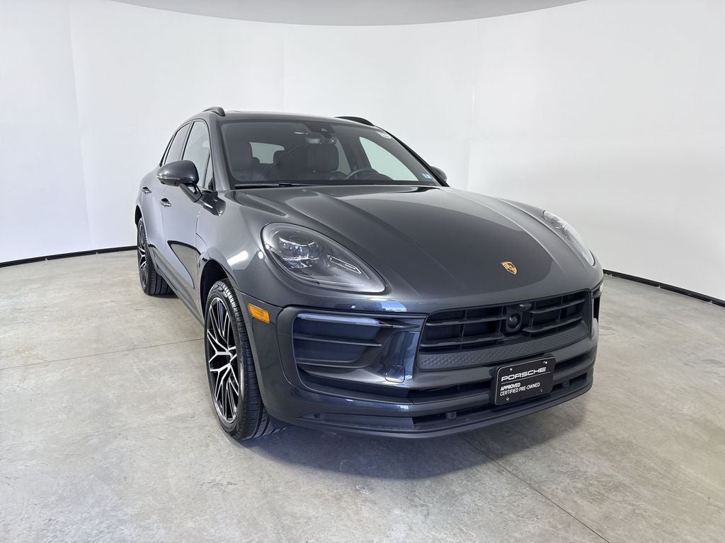2024 Porsche Macan T