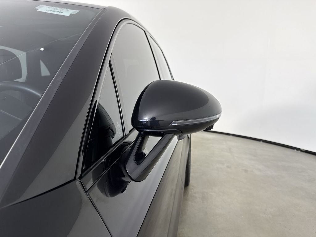 2024 Porsche Macan AWD
