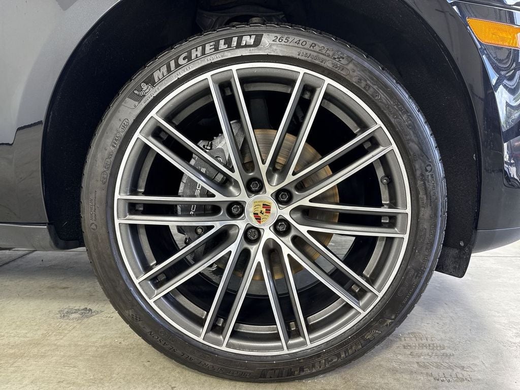 2024 Porsche Macan AWD