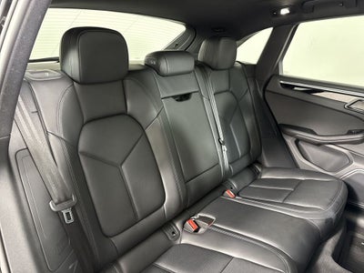 2024 Porsche Macan AWD