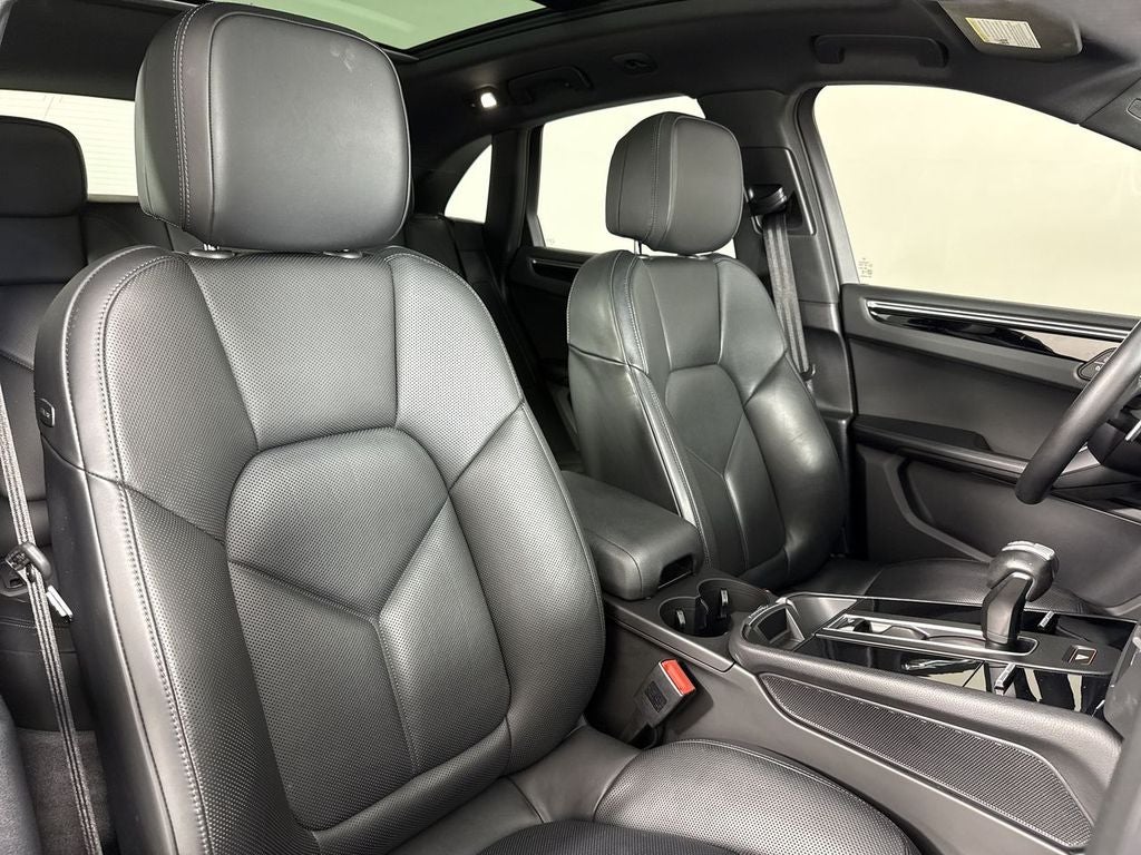 2024 Porsche Macan AWD