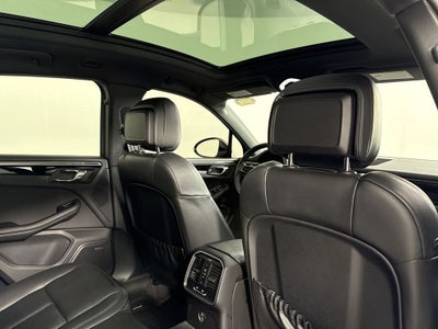 2024 Porsche Macan AWD
