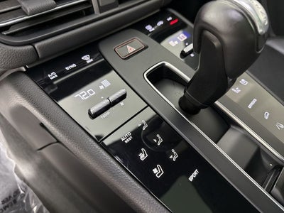 2024 Porsche Macan AWD