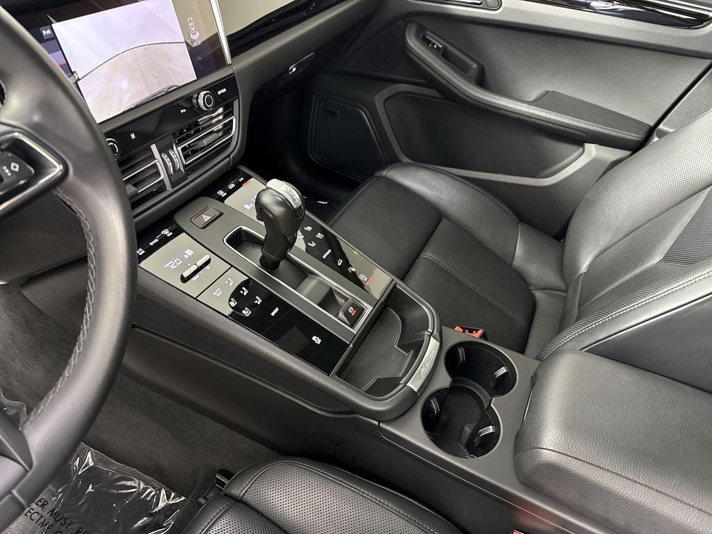2024 Porsche Macan AWD