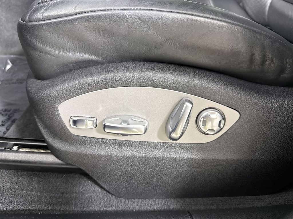 2024 Porsche Macan AWD