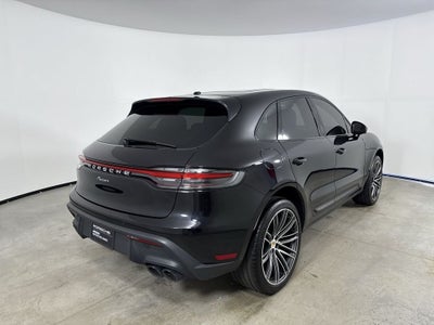 2024 Porsche Macan AWD