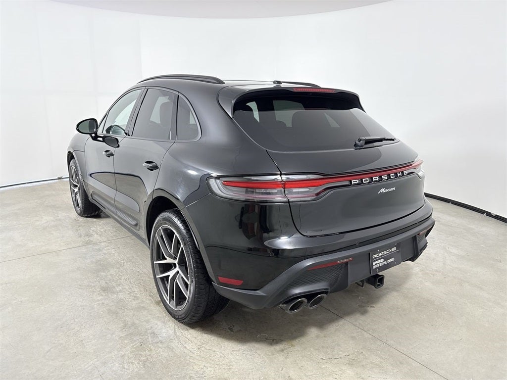 2025 Porsche Macan AWD
