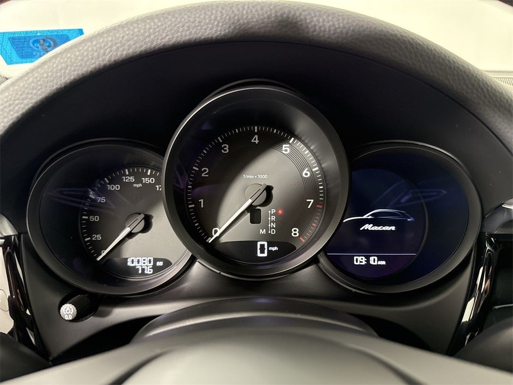 2025 Porsche Macan AWD