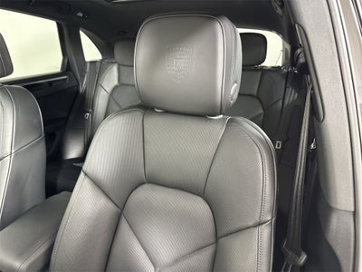 2025 Porsche Macan AWD