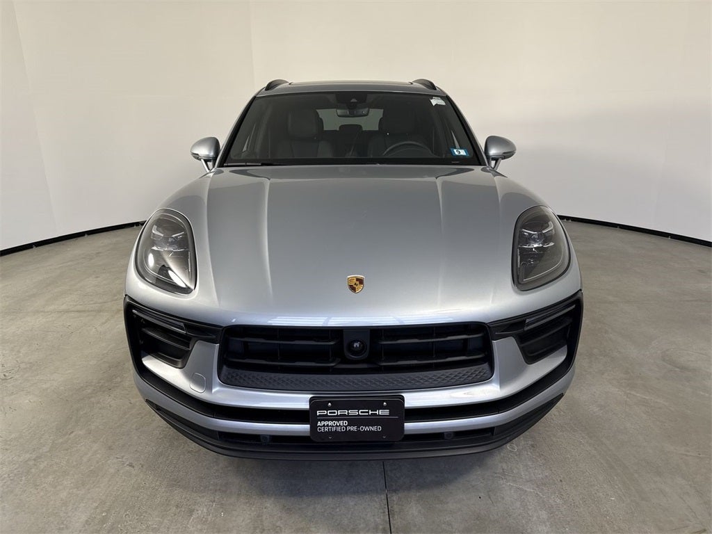 2025 Porsche Macan AWD