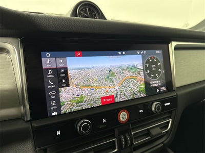 2025 Porsche Macan AWD