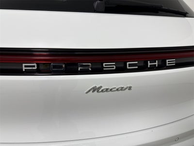 2025 Porsche Macan AWD