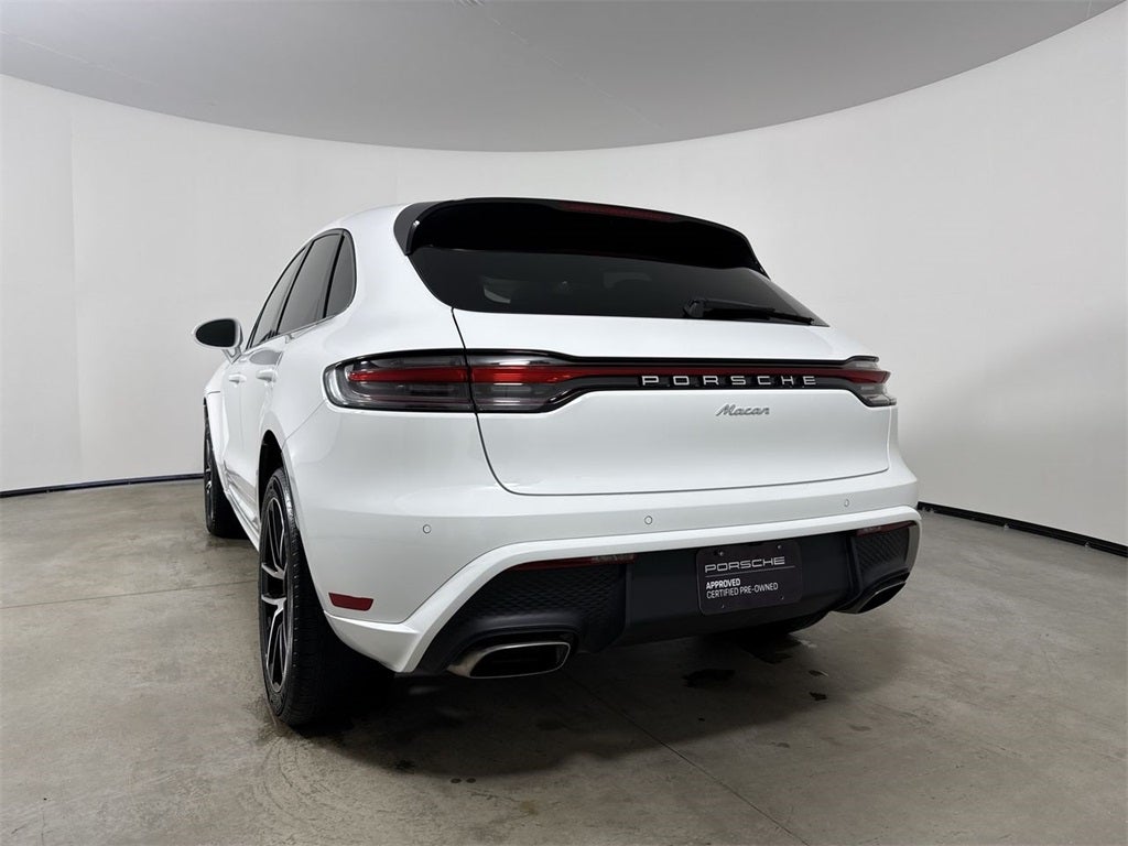 2025 Porsche Macan AWD