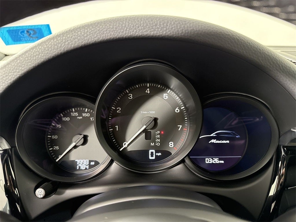 2025 Porsche Macan AWD