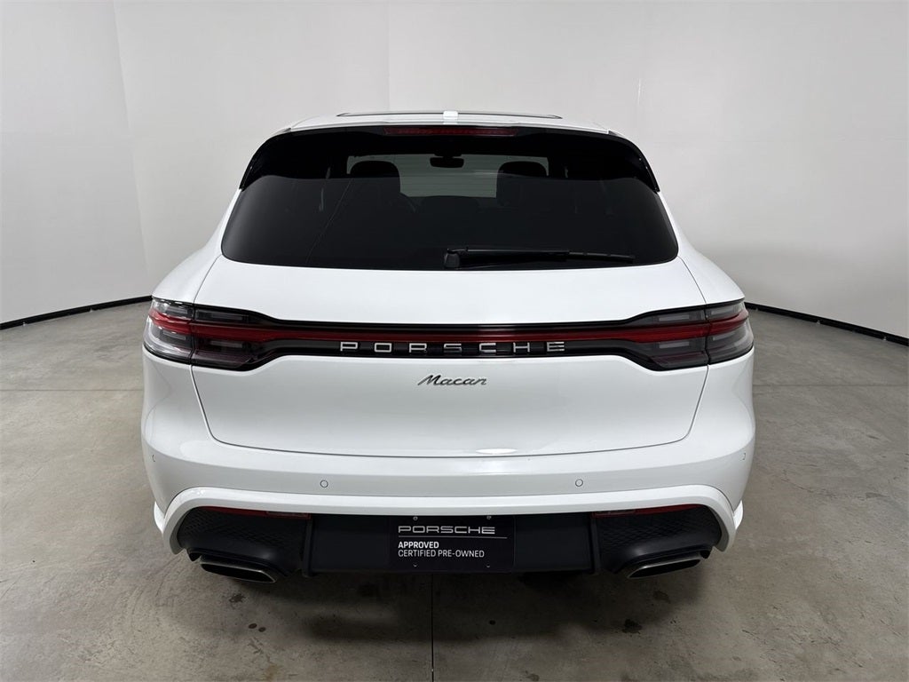 2025 Porsche Macan AWD