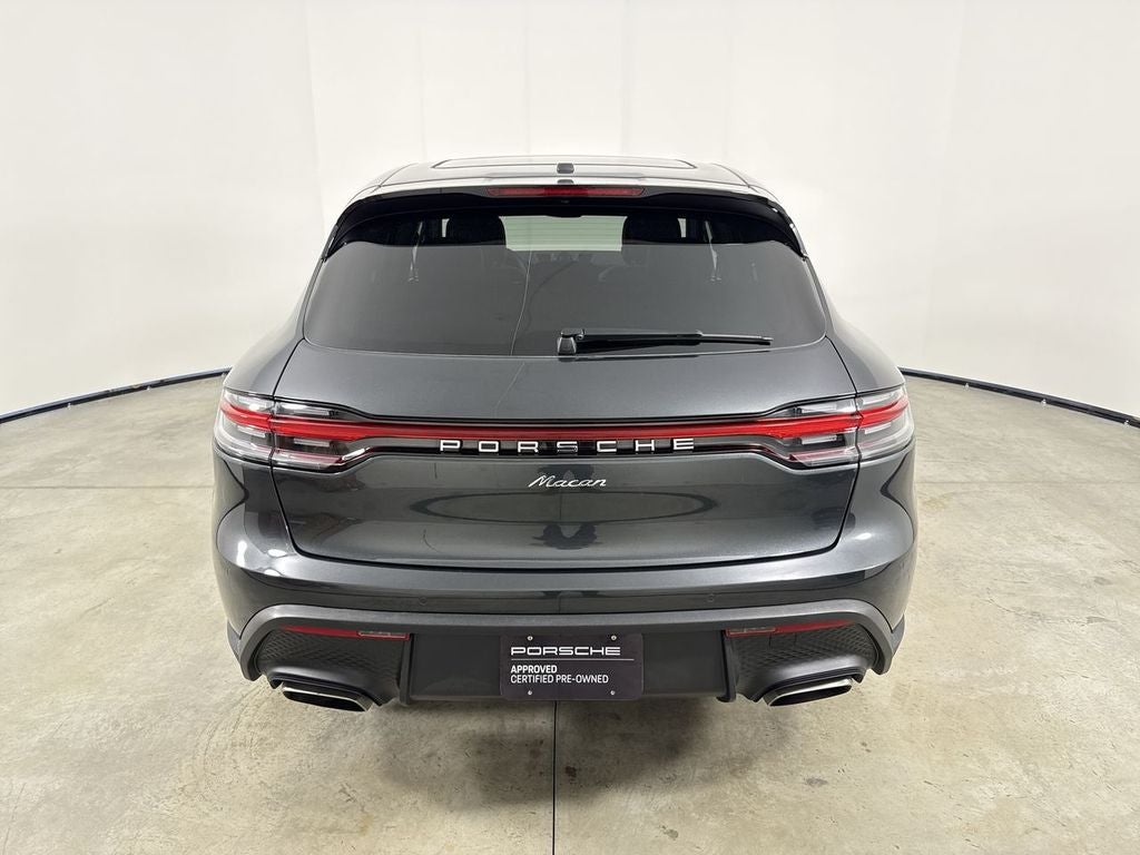 2025 Porsche Macan AWD