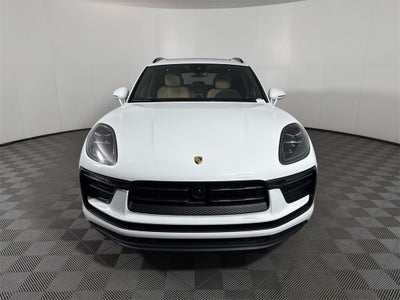 2025 Porsche Macan AWD