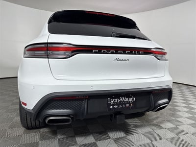 2025 Porsche Macan AWD