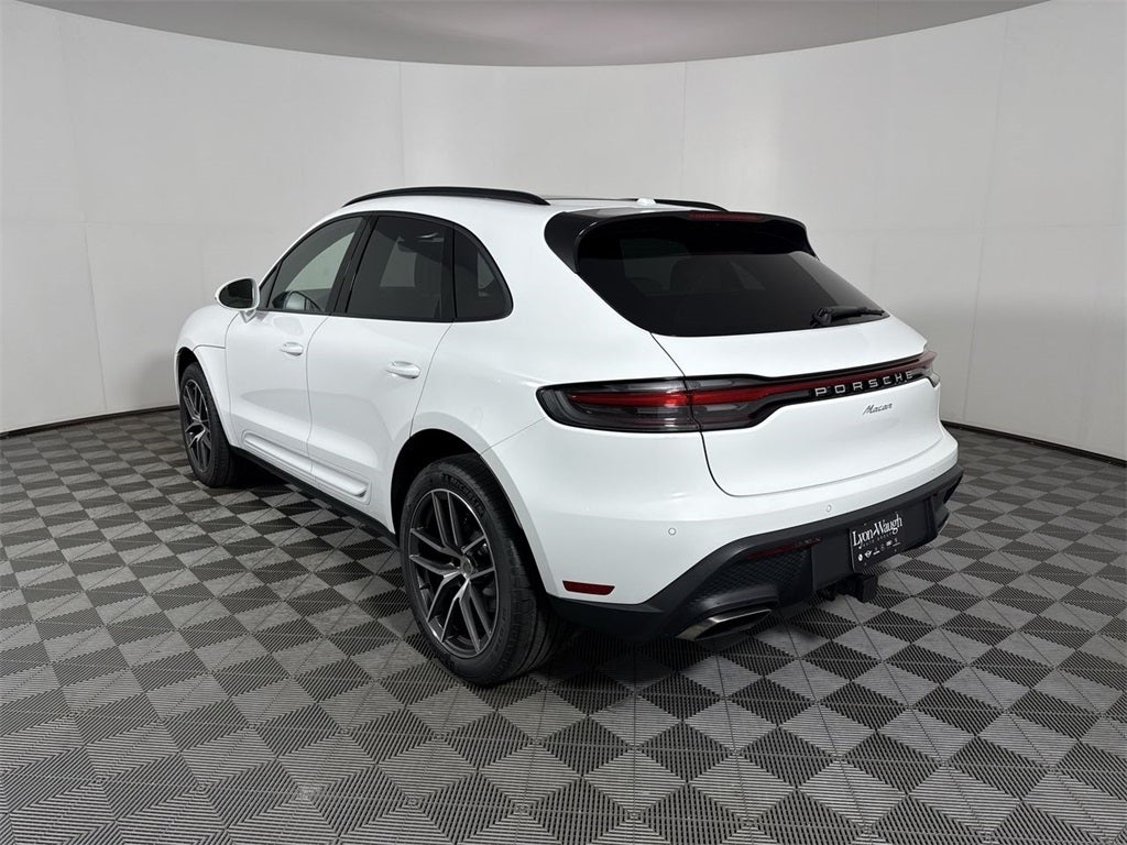 2025 Porsche Macan AWD