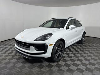 2025 Porsche Macan AWD