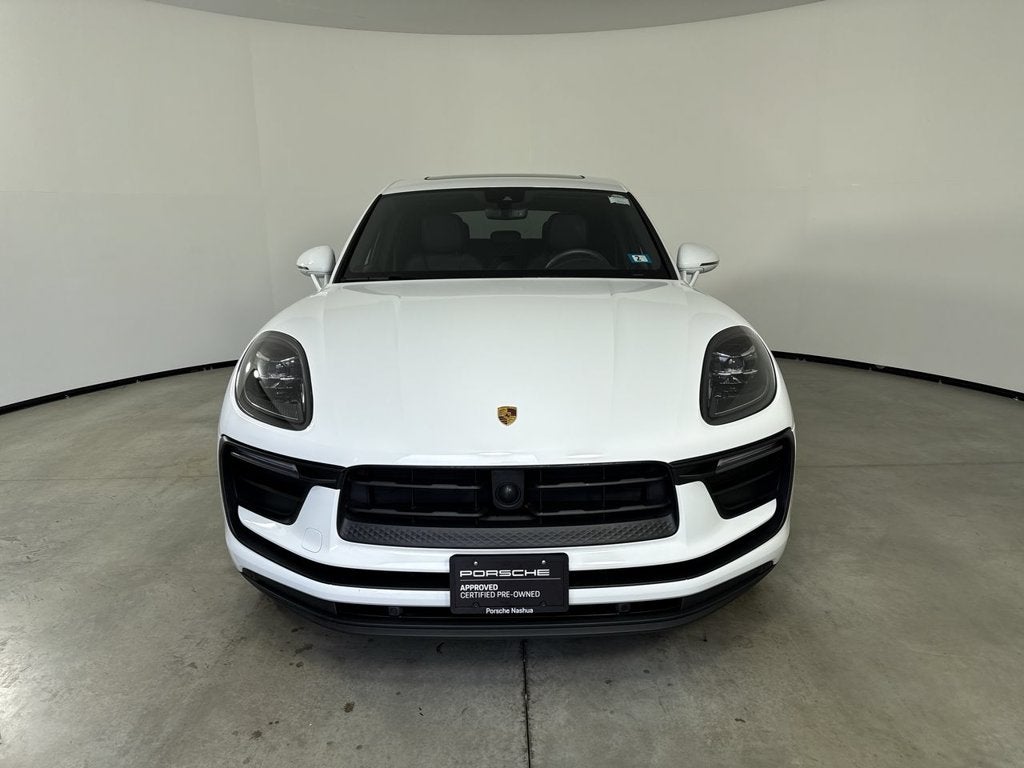 2026 Porsche Macan AWD