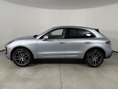 2026 Porsche Macan AWD