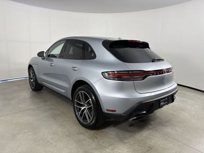 2026 Porsche Macan AWD