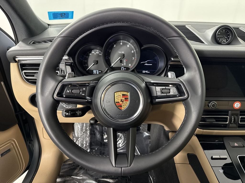 2026 Porsche Macan AWD