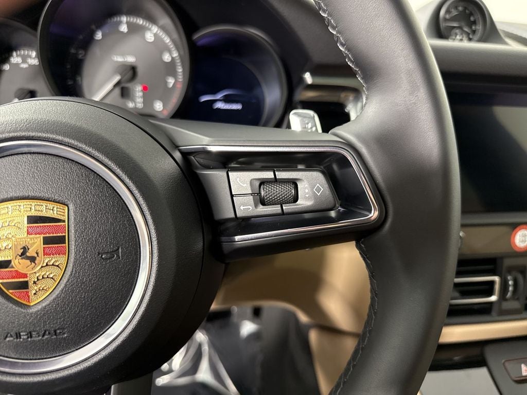 2026 Porsche Macan AWD